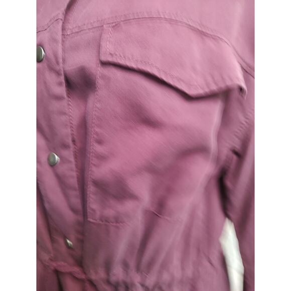 Fourteenth Place Women's wine color w/ embroidery lightweight jacket Size Large - Picture 11 of 12